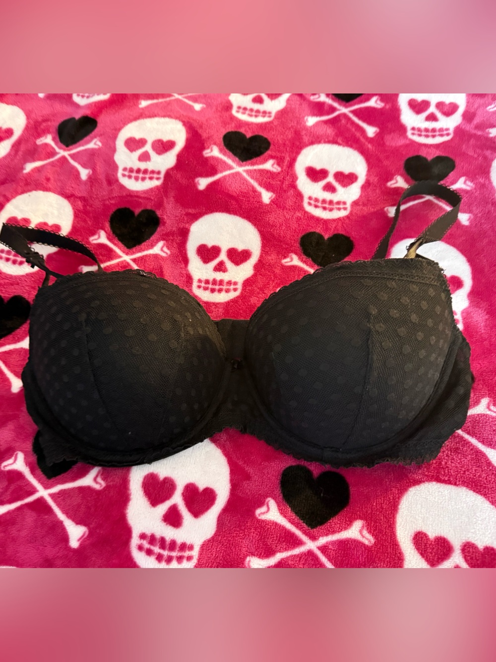 PINK Victoria's Secret Black Padded Push-Up Bra